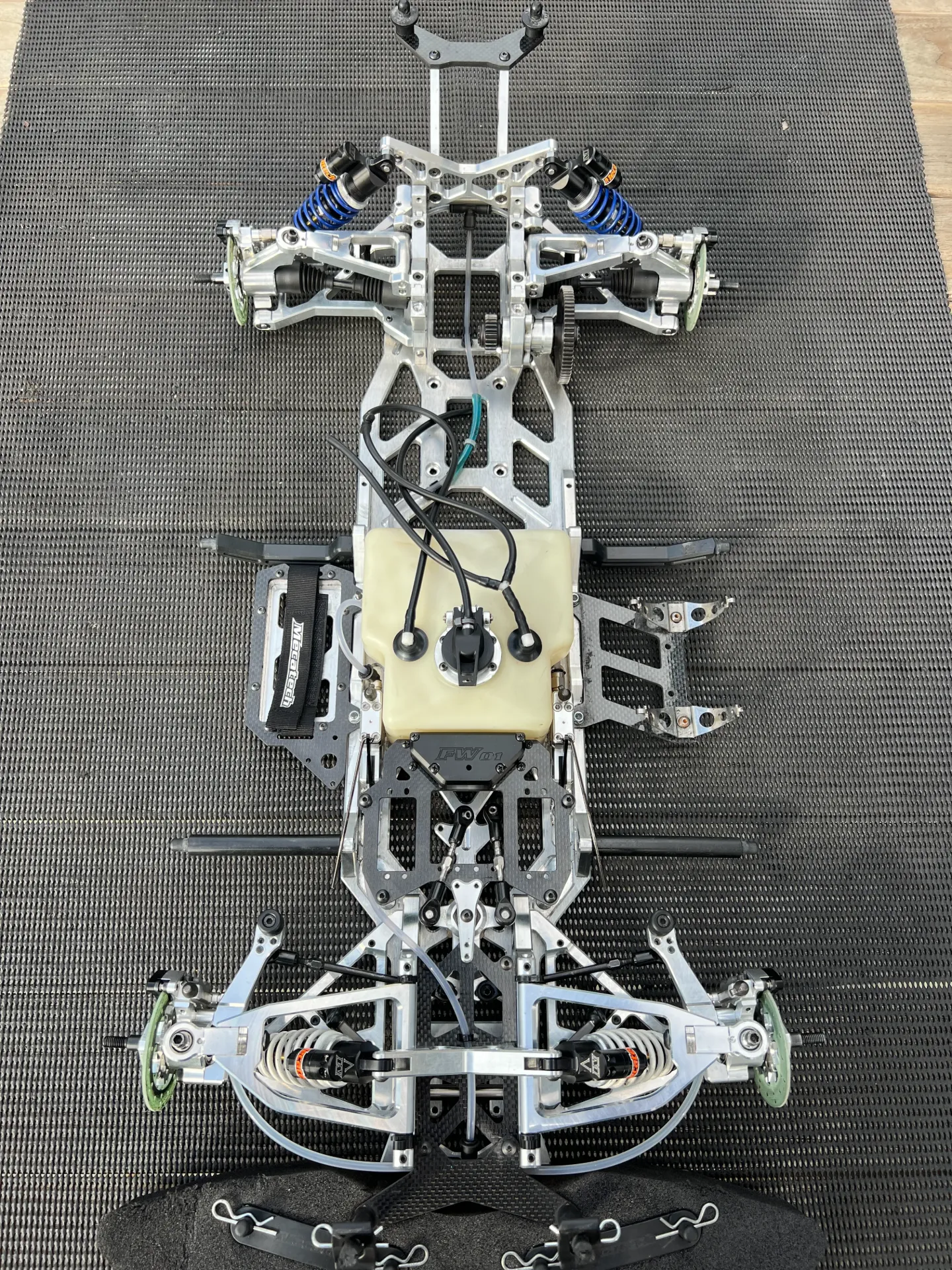Mecatech FW01 Car Kit (1) - Season 2027