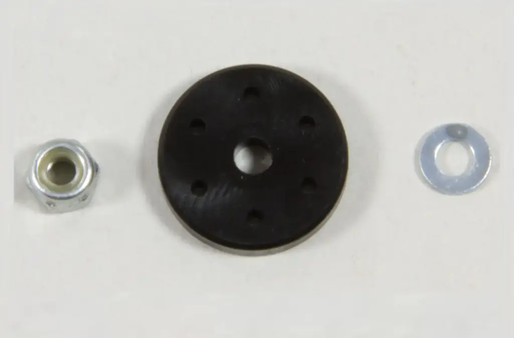 [2009-43] Piston 1,5 Hole